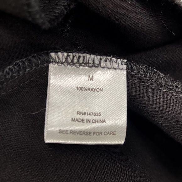 Romeo & Juliet couture Top - Picture 5 of 6